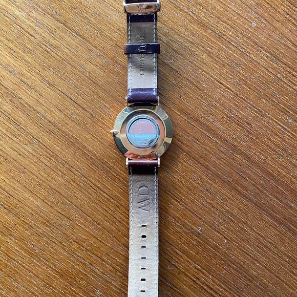 Daniel Wellington Petite Bristol Watch - Picture 5 of 5